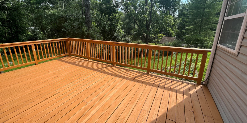 Top Reasons to Consider Wooden Decking for Your Home